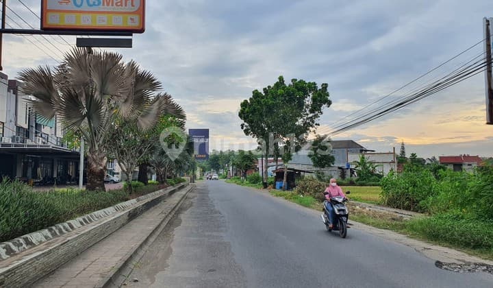 Tanah Kasihan Jogja, Dekat Coklat Monggo