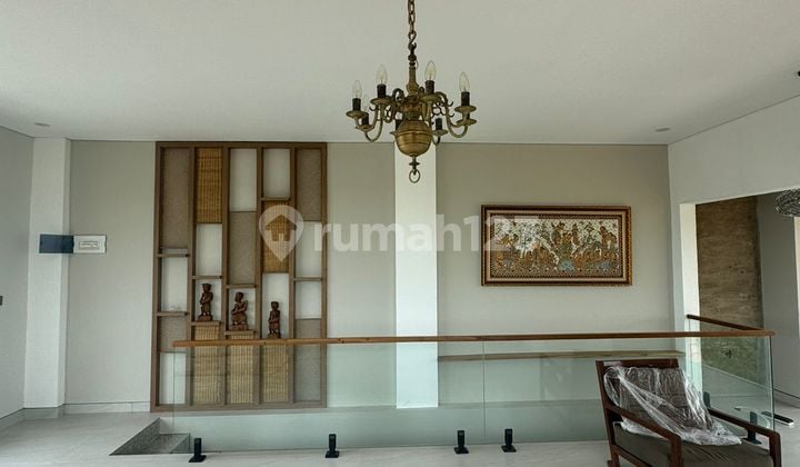 Dijual Villa Baru di Kutuh Pantai Pandawa dengan Pemandangan Laut, Kolam Renang, dan Roof Top