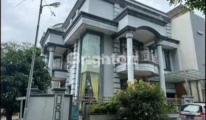 Rumah mewah siap huni di Komplek Cemara Asri. Medan my