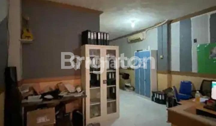 Ruko Letak Sangat strategis, 5 menit ke PIM, 10 menit ke Lebak Bulus, 10 menit ke Gandaria City