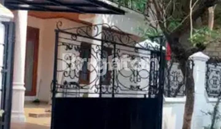 Rumah Mewah Cantik Di Kompleks Tenang Dekat Kemang Village