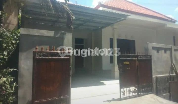 Rumah di Denpasar