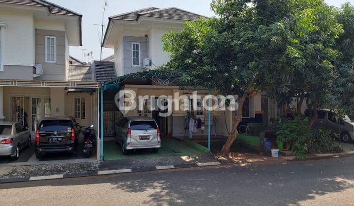 RUMAH 2 LANTAI DALAM CLUSTER KOTA WISATA