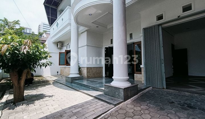 Well-Maintained Home in a Comfortable Environment of the Elite Solo Baru Area