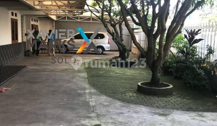 Rumah Lingkungan Nyaman Mangkubumen Dekat Pusat Kota Solo