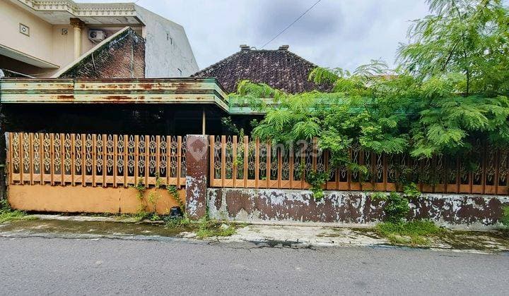 Rumah Hitung Tanah Daerah Nusukan Solo