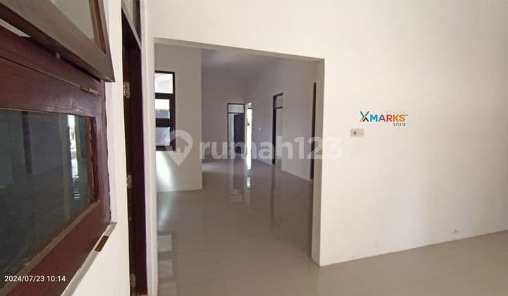 Rumah Adem Lingkungan Nyaman Bisa Untuk Kos Daerah Manahan