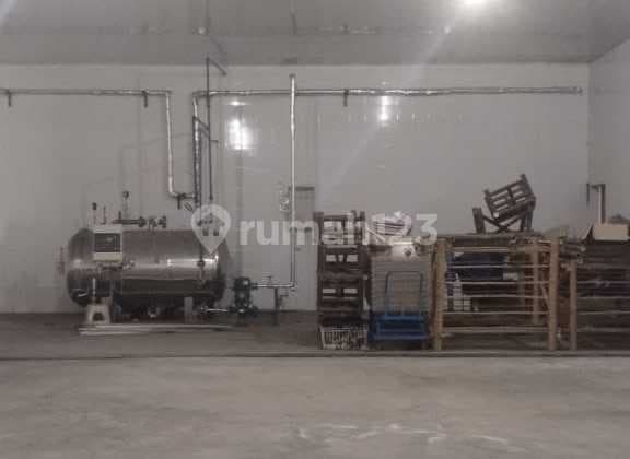 Gudang Area Solo Kota Dekat Daerah Perdagangan Banjarsari