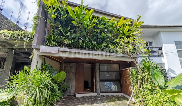 Rumah Modern Minimalis 2BR Furnished SHM Di Ungasan