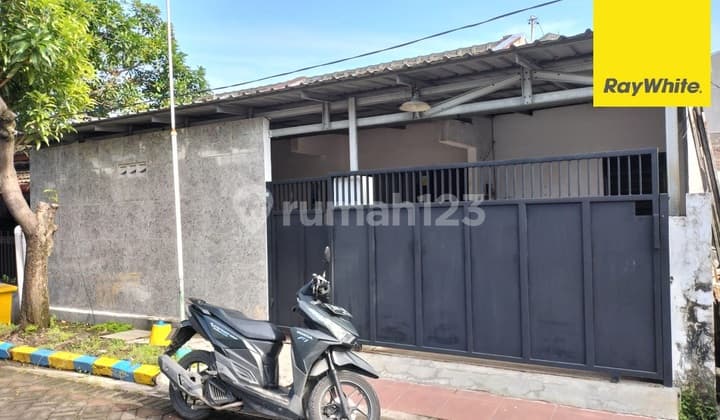 Disewakan Rumah di Kutisari Indah Barat Surabaya