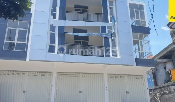Dijual Ruko Bagian Depan 3 Lantai SHM di Jalan Lontar Surabaya Dijual Ruko Bagian Depan 3 Lantai SHM di Jalan Lontar Surabaya