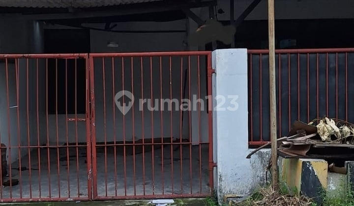 Dijual Rumah SHM 800 Jutaan di Semolowaru Indah Surabaya
