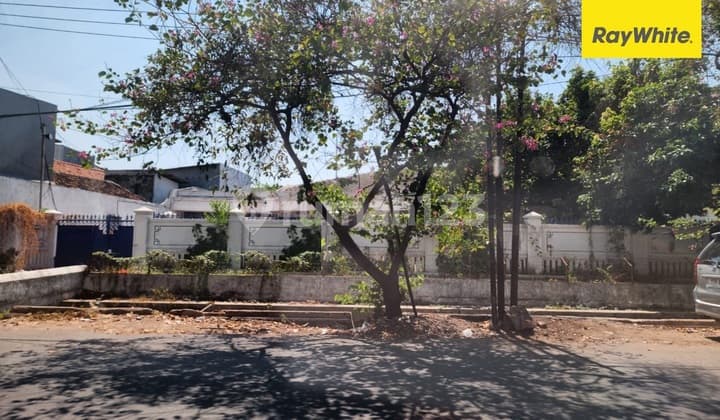 Disewakan Rumah di Nol Jalan Raya Manyar Rejo Surabaya