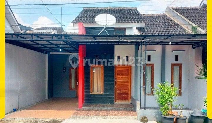 Rumah Blulukan Colomadu Solo, Dekat Rs Jih, Rs Mata, Atmi, Ums