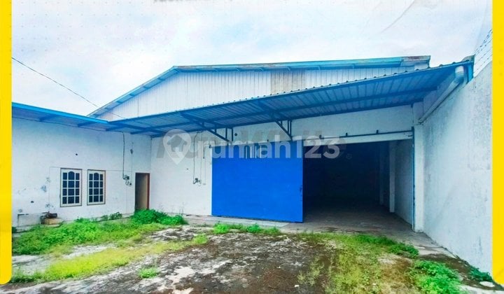 Gudang Sewa di Tasikmadu Karanganyar, Akses Truk Engkel