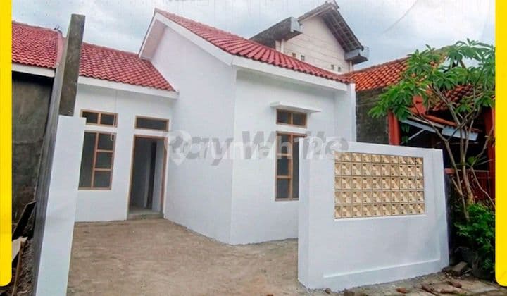 Rumah Baru di Nusukan Banjarsari Solo, Siap Huni, Tidak Perlu Renovasi