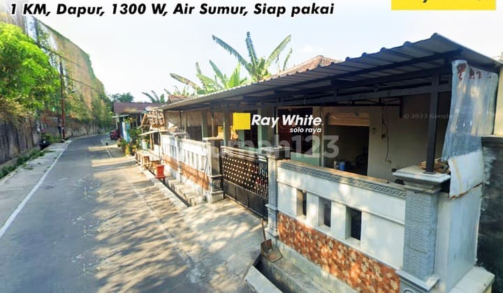 Di Jual Rumah di Jl. Nangka, Solo Baru