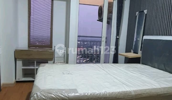 Apartemen Studio Tanglin Furnish