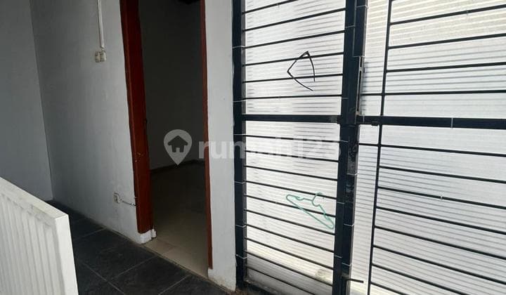 Di Jual Rumah Siap Huni, Dekat Gerbang Tol Buah Batu