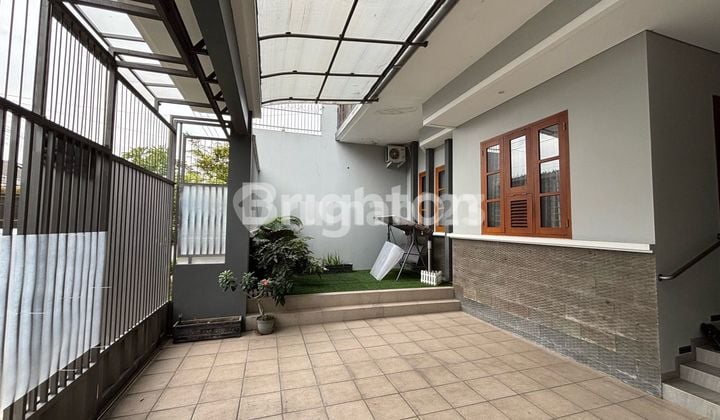 RUMAH MEWAH DI SOLOBARU, DEKAT PAKUWON MALL DAN SEKOLAH INTERNASIONAL!! ISTIMEWA DAN SIAP HUNI