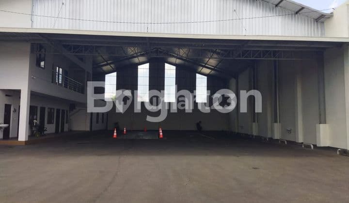 READY-TO-USE WAREHOUSE, STURDY BUILDING!!!! TRONTON ACCESS!!!