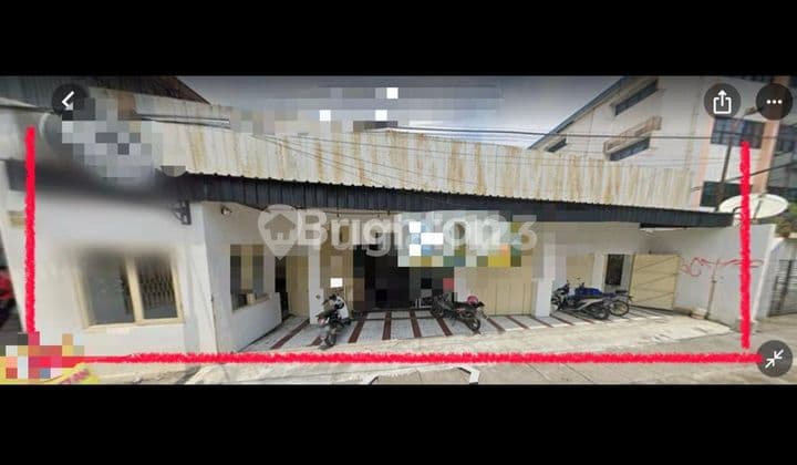 RUANG USAHA SIAP PAKAI!! LEBAR DEPAN 20M COCOK UNTUK USAHA!! DENGAN DEKAT SEKOLAH SWASTA! LOKASI BAGUS DAN STRATEGIS!! ROW JALAN 3 MOBIL PAPASAN!!