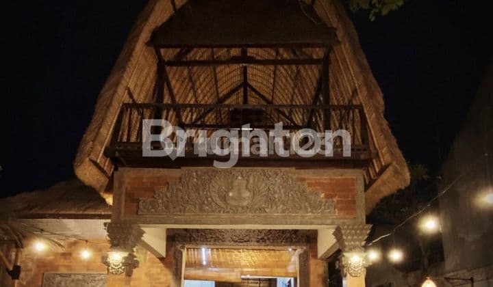 RUANG USAHA DI MANAHAN!!! SIAP PAKAI, UTK RESTO AND CAFE COCOK!!! TINGGAL GAS POLL, 15 METER DARI MANAHAN