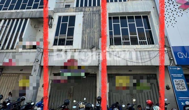 RUKO STRATEGIS DI TENGAH KOTA SOLO!! COCOK UTK SEGALA JENIS USAHA