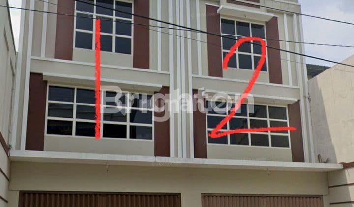 RUKO DI TENGAH KOTA SOLO, LOKASI STRATEGIS, KONDISI MINIM RENOV!! ISTIMEWA