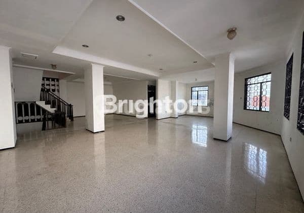 RUKO DI KLEWER 3 LANTAI!! KONDISI SIAP PAKAI, ISTIMEWA!! COCOK UTK USAHA