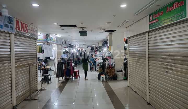 PASAR SENEN DIJUAL MURAH BLOK 3 LT DASAR 1 BLOK CKS NO 94,95 DAN 96 (3 KIOS PINTU GANDENG)