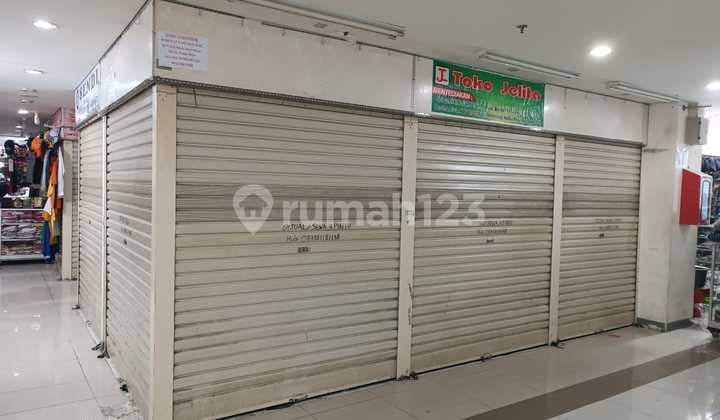 Pasar Senen Dijual Murah Blok 3 Lt Dasar 1 Blok Cks No 94,95 Dan 96 3 Kios Pintu Gandeng