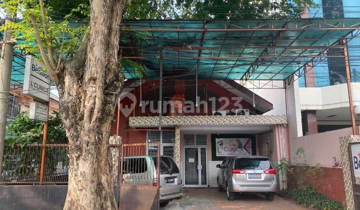 Rumah Dijual Lokasi Strategis, Jalan Raya Harga Dibawah Njop