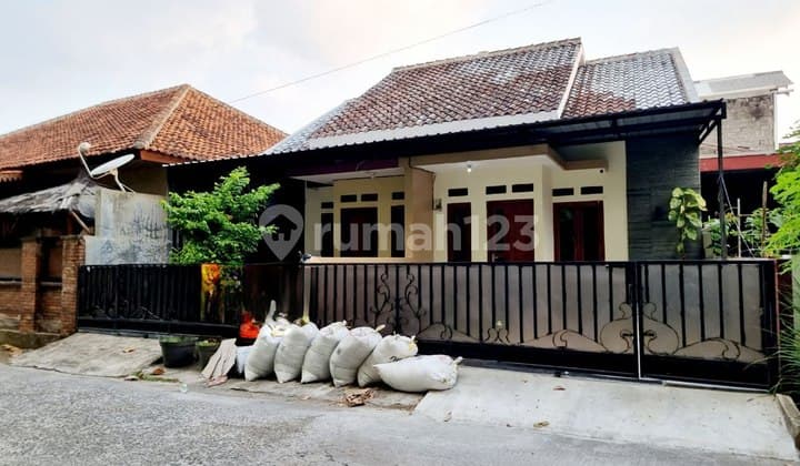 Rumah Cantik Luas Nyaman Di Ds Gendongan