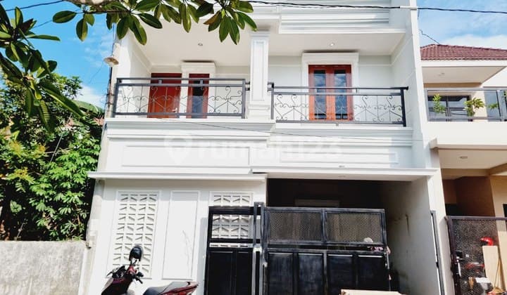 Rumah Cantik 2 Lantai Finishing Di Sukoharjo