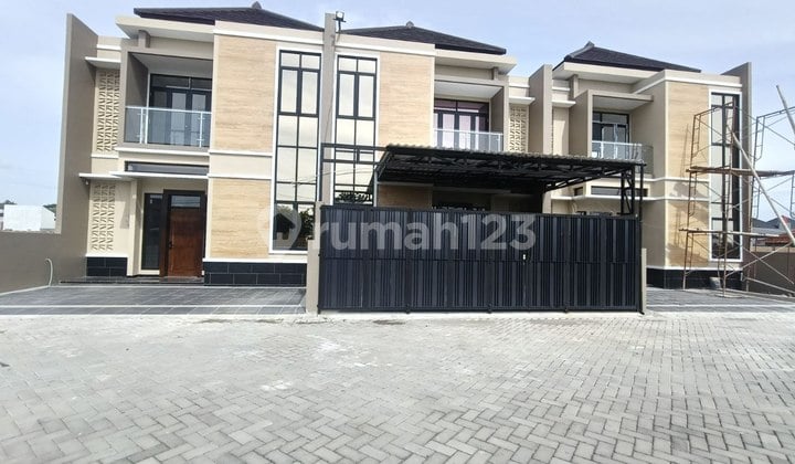 Rumah Megah Design Modern 2 Lt Indent Sukoharjo