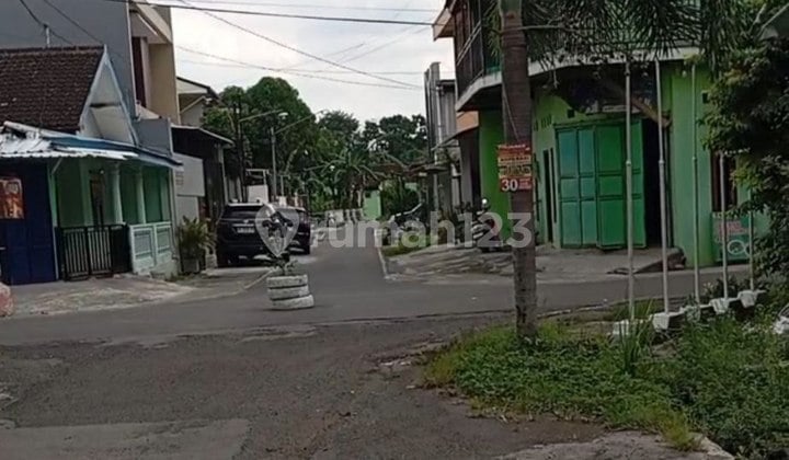 Rumah Mungil Terawat Strategis Akses Jalan Lebar