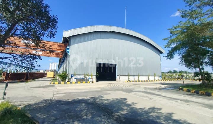 Factory with Very Large Land and Ready-to-Use Office