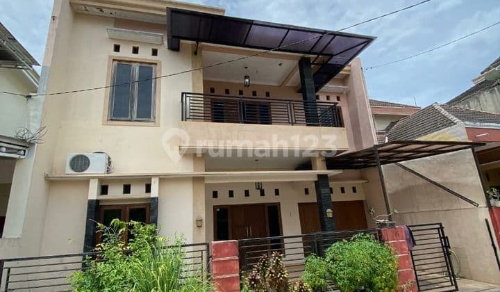 Rumah Bagus Aman Nyaman Di Banjarsari Solo