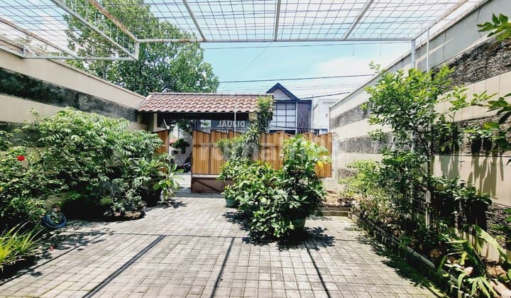 Ruang Usaha Plus Huanian Strategis Di Solo