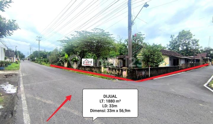 Old House Land Count Strategic Wide Access