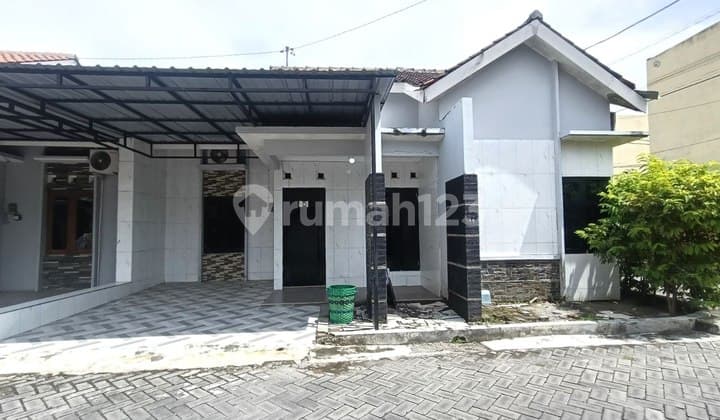 Rumah Semi Furnish di Cluster Dekat Rasamadu Heritage