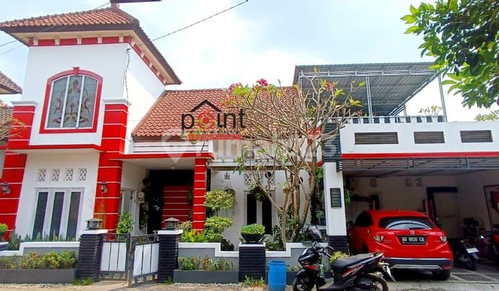 Rumah Mewah Luas Nyaman Di Cluster Elite Gentan