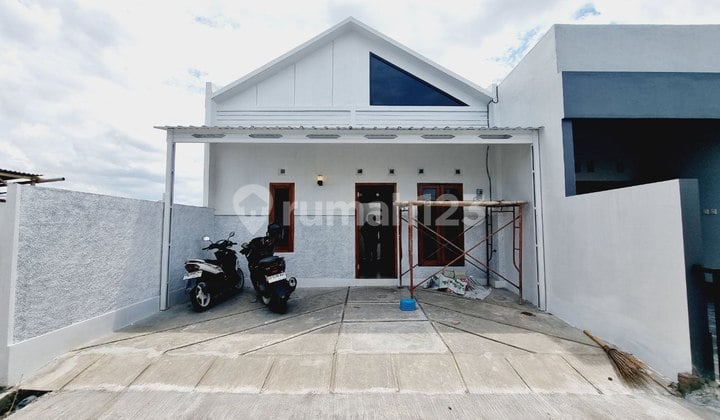 Jual Rumah Cantik Baru Di Ngemplak Boyolali