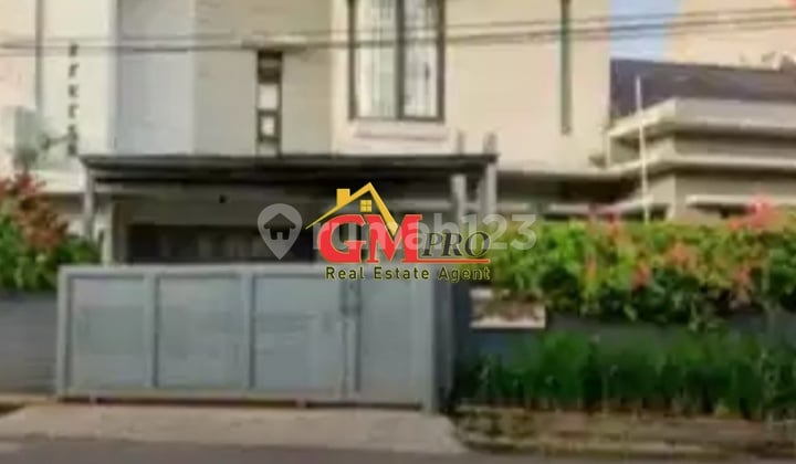 RUMAH NYAMAN SIAP HUNI DI CIATEUL DEKAT ALUN-ALUN KOTA BANDUNG