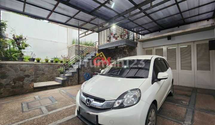 RUMAH DI SURYA SUMANTRI PASTEUR BANDUNG HARGA 3.9M