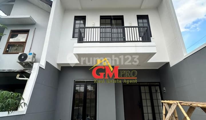 Rumah, 2 Lantai, SHM, di Turangga Kota Bandung