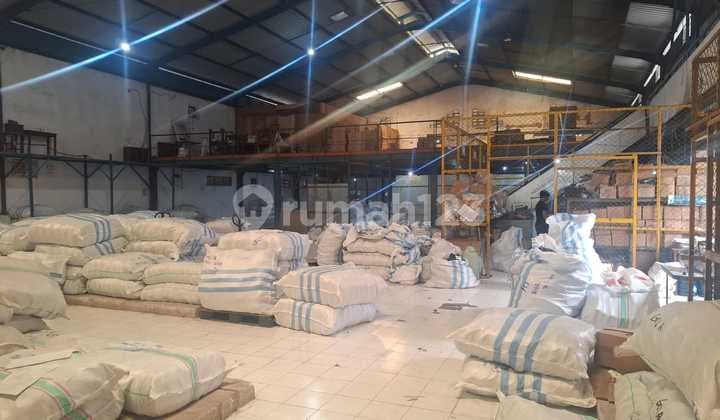 Dijual Murah Gudang di Suri Mulia Margomulyo Surabaya