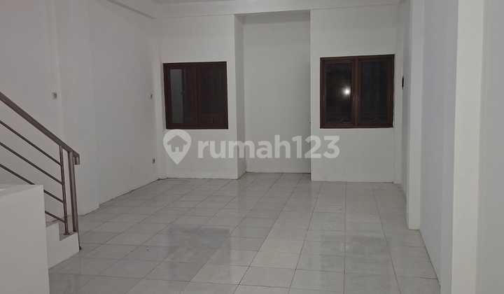 Dijual Murah Ruko Strategis di Jl Genteng Besar Surabaya Pusat