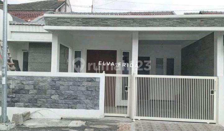Dijual Rumah Sudah Renovasi di Taman Pondok Indah Surabaya Dijual Rumah Sudah Renovasi di Taman Pondok Indah Surabaya